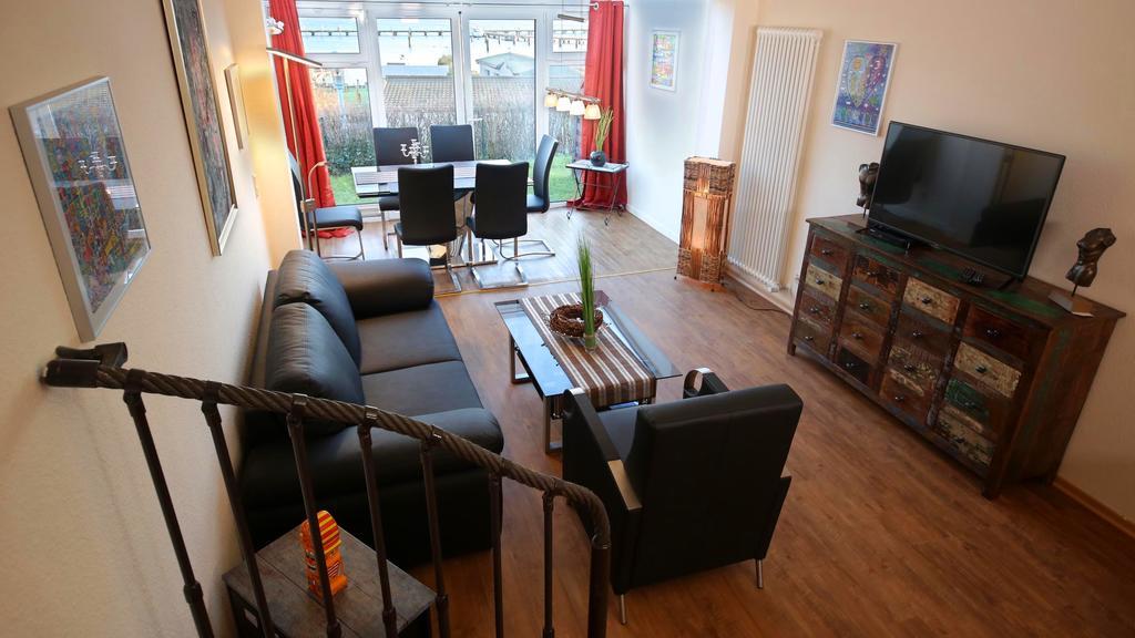 Ferienhaus Suedblick Am Yachthafen Breege Bagian luar foto