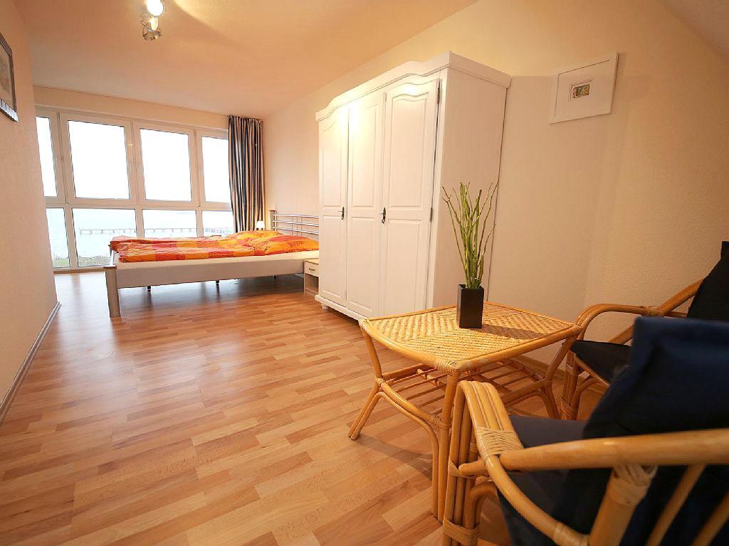 Ferienhaus Suedblick Am Yachthafen Breege Bagian luar foto