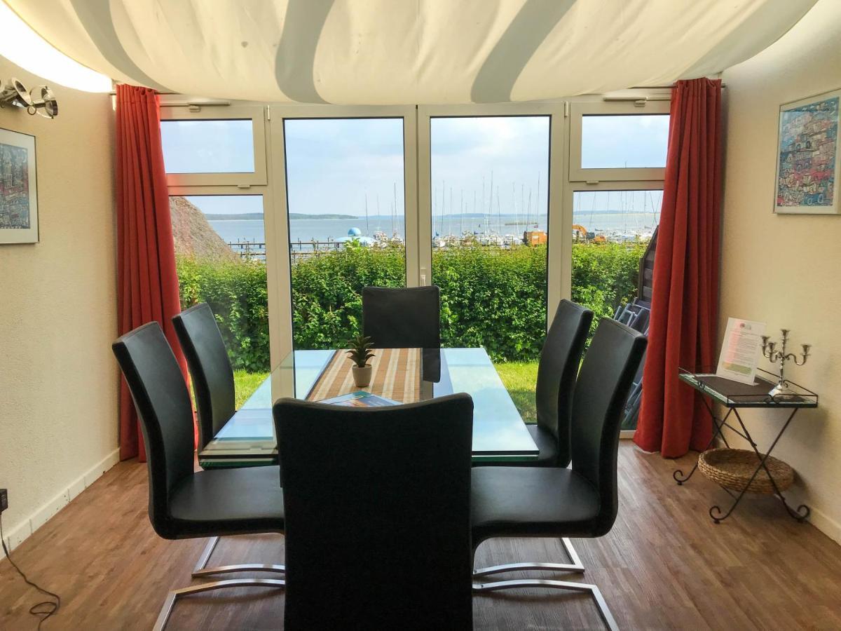 Ferienhaus Suedblick Am Yachthafen Breege Bagian luar foto