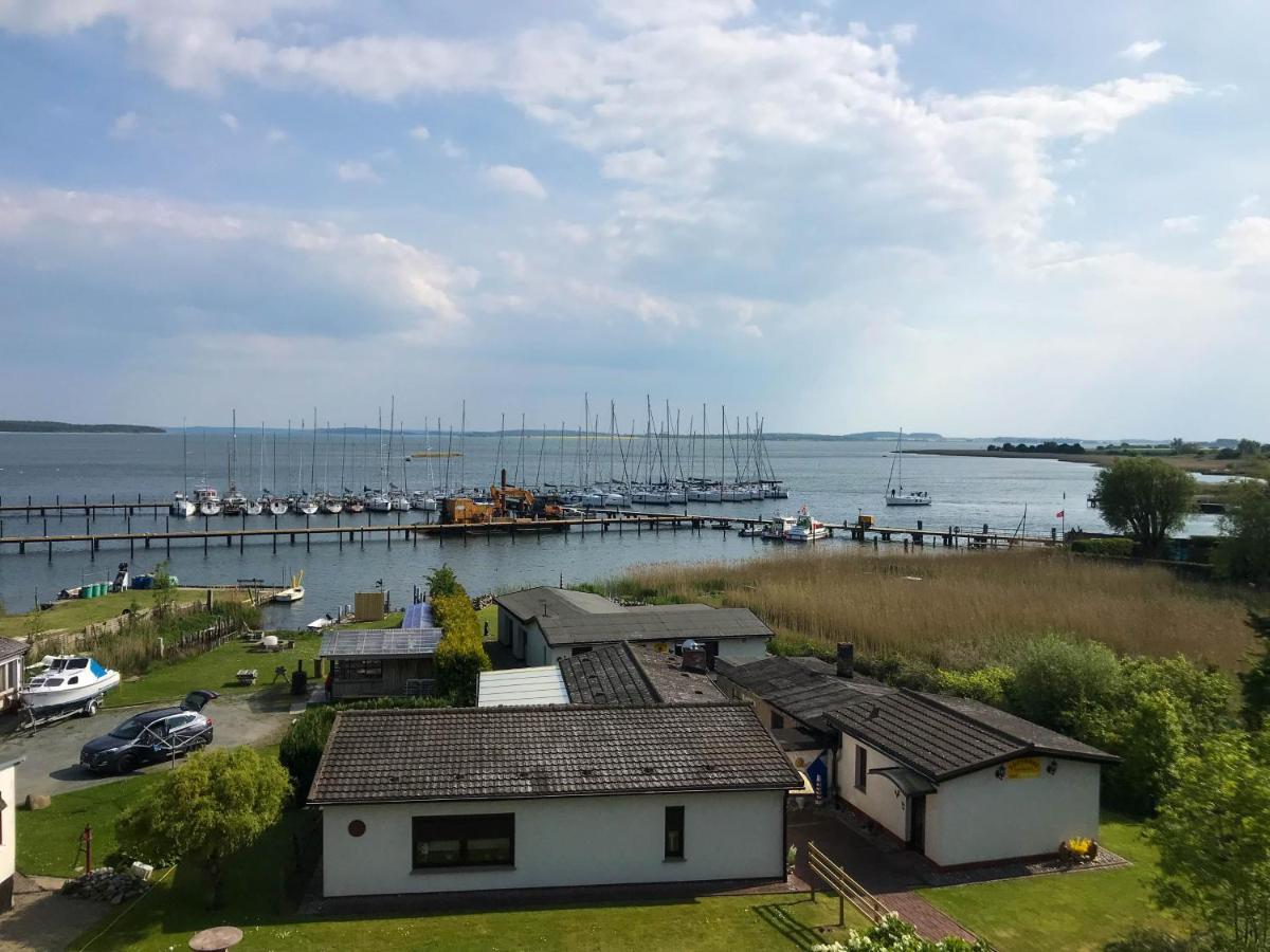Ferienhaus Suedblick Am Yachthafen Breege Bagian luar foto